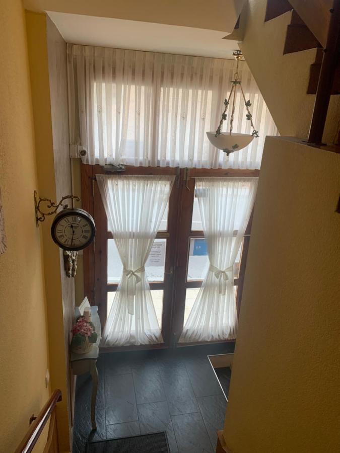 Hostal Docar Lerma Buitenkant foto
