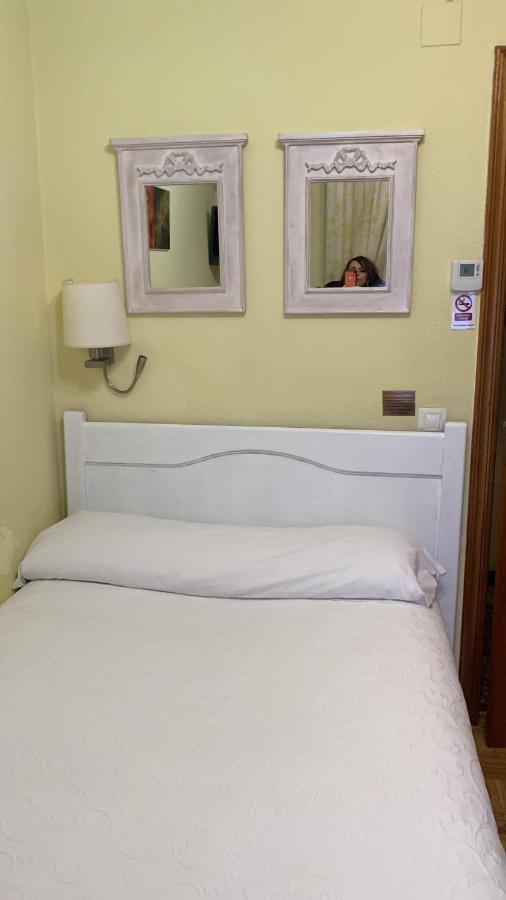 Hostal Docar Lerma Buitenkant foto