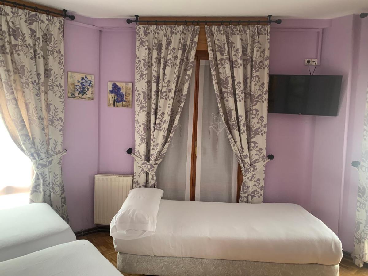 Hostal Docar Lerma Buitenkant foto