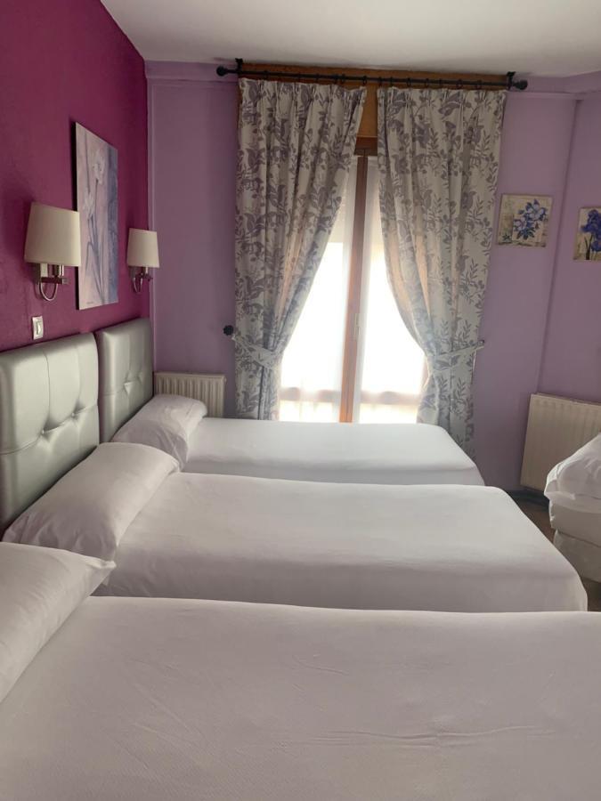 Hostal Docar Lerma Buitenkant foto