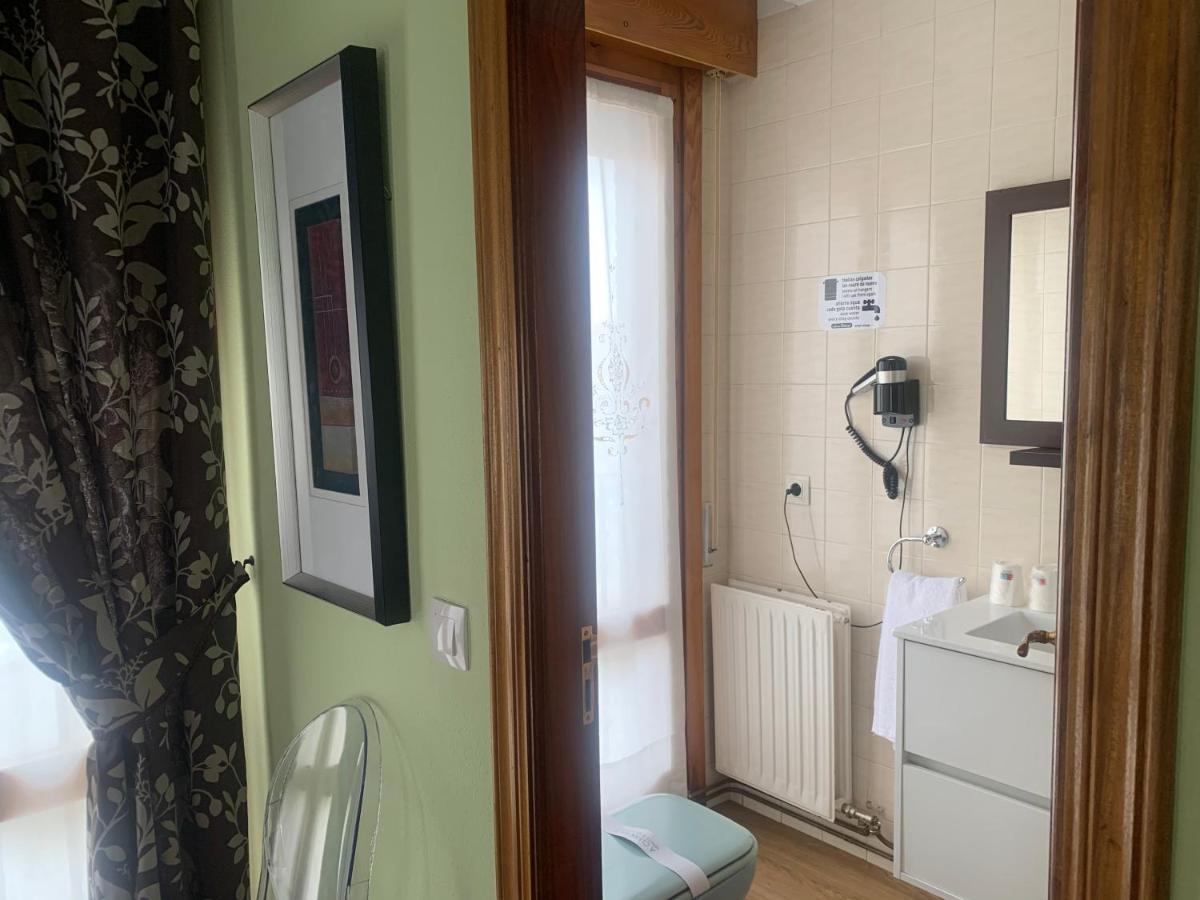 Hostal Docar Lerma Buitenkant foto