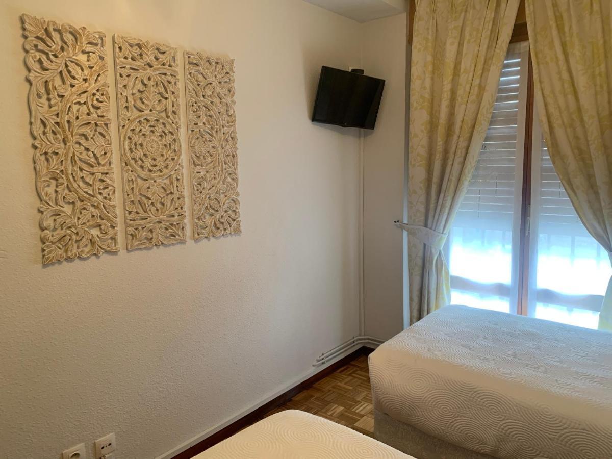Hostal Docar Lerma Buitenkant foto
