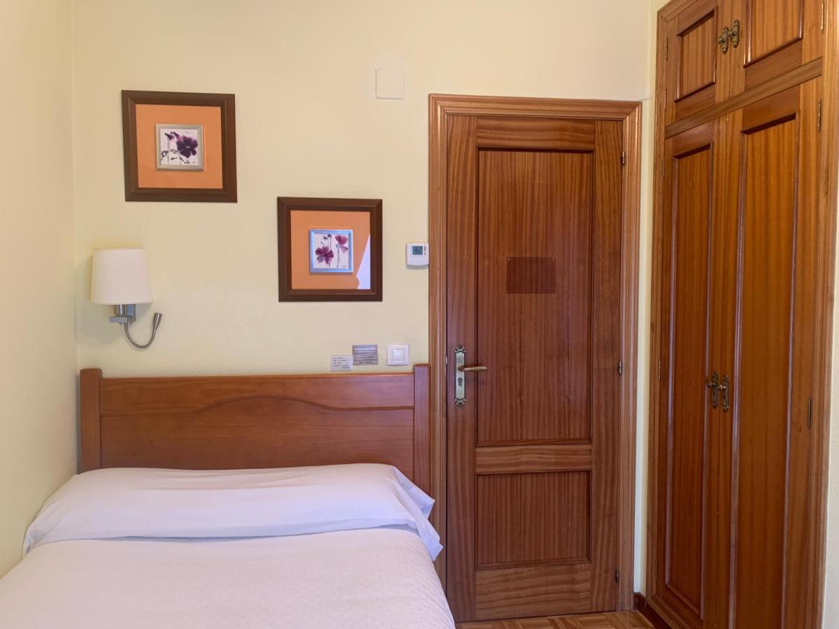 Hostal Docar Lerma Buitenkant foto