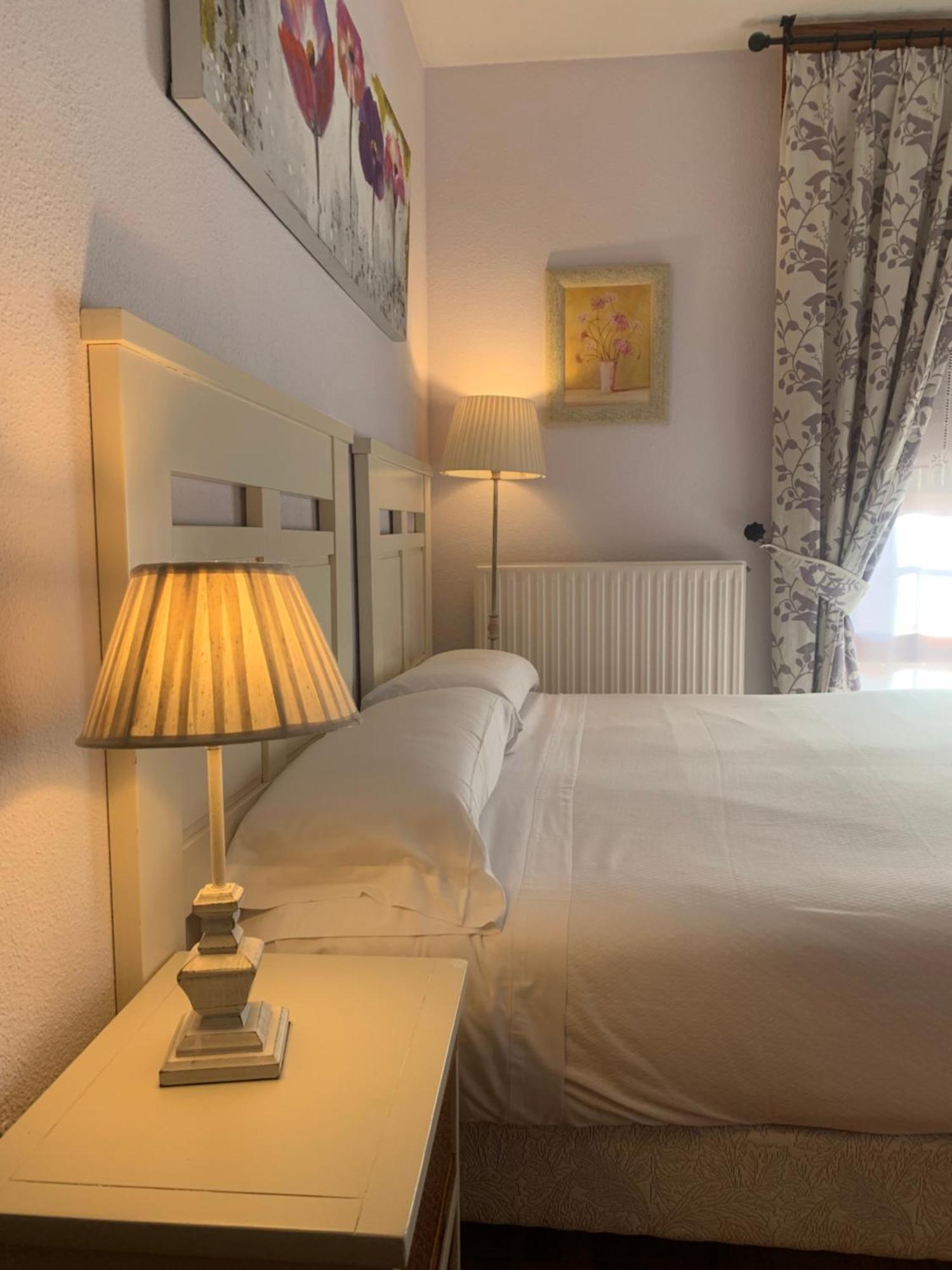 Hostal Docar Lerma Buitenkant foto