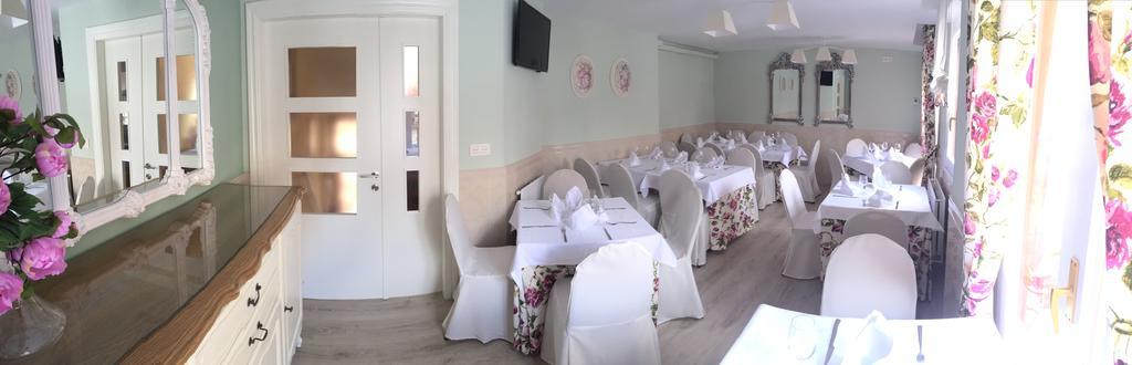 Hostal Docar Lerma Buitenkant foto