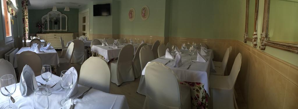 Hostal Docar Lerma Buitenkant foto